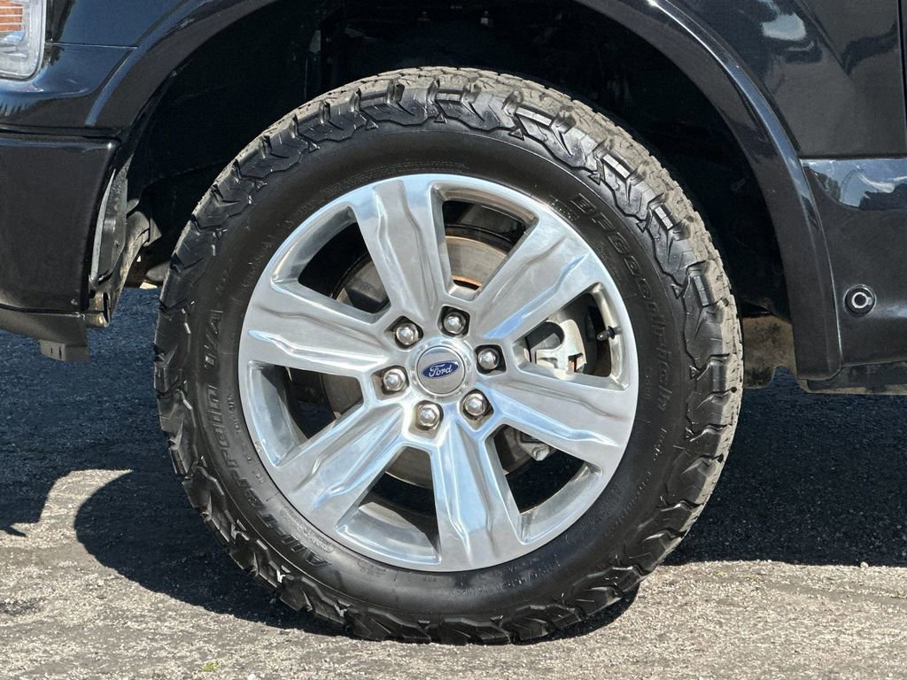 Certified 2019 Ford F150 Platinum w/ Equipment Group 701A Luxury image 25