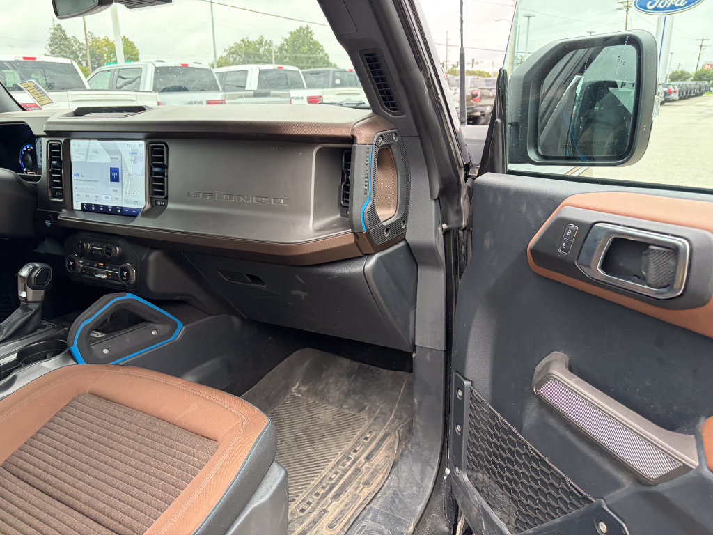 Certified 2021 Ford Bronco Outer Banks AWD/4WD image 16