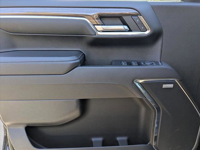 Used 2023 Chevrolet Silverado 1500 RST w/ RST All Star Premium Package image 7