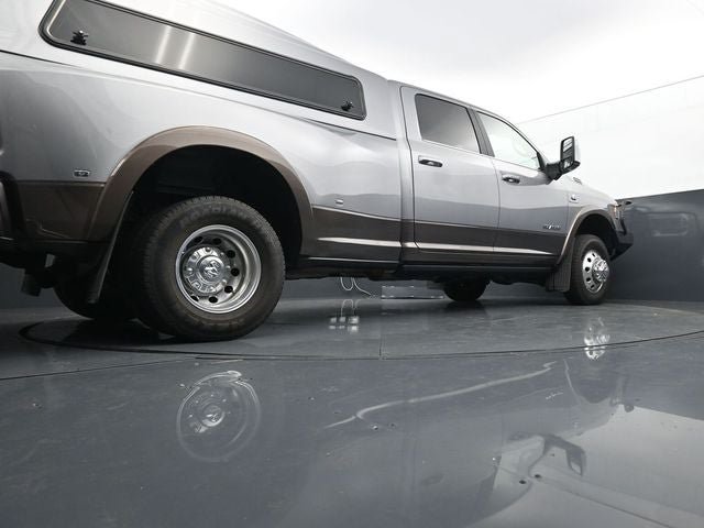Used 2023 RAM 3500 Limited AWD/4WD image 40