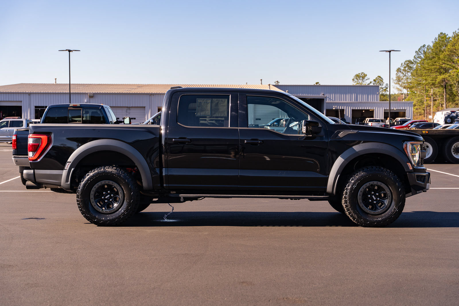 Certified 2022 Ford F150 Raptor w/ Equipment Group 801A High AWD/4WD image 8