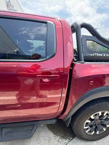 Used 2023 Nissan Frontier PRO-4X w/ Pro Convenience Package AWD/4WD image 18