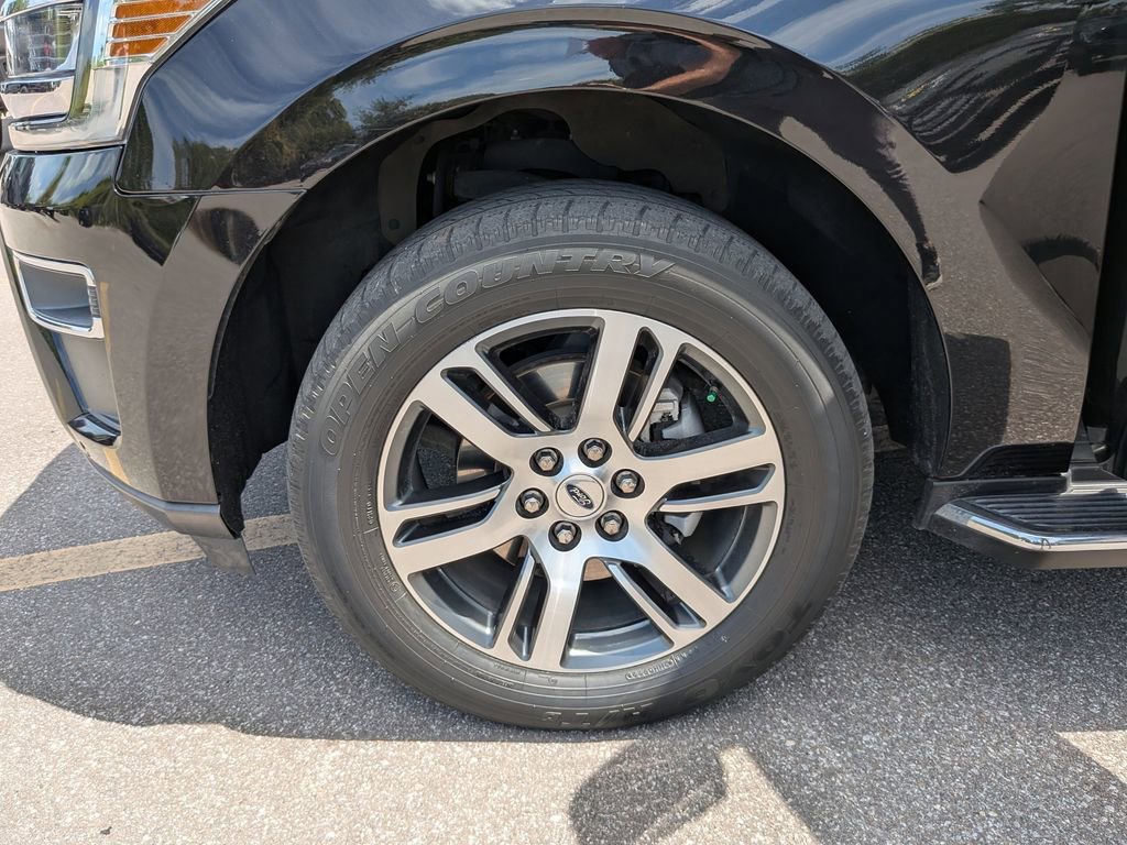 Certified 2022 Ford Expedition Max Limited image 33