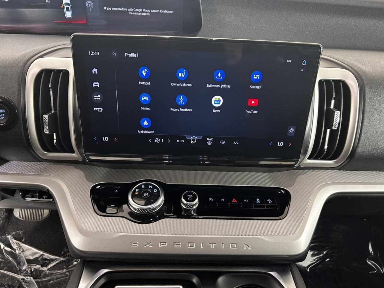 Certified 2025 Ford Expedition Active AWD/4WD image 22