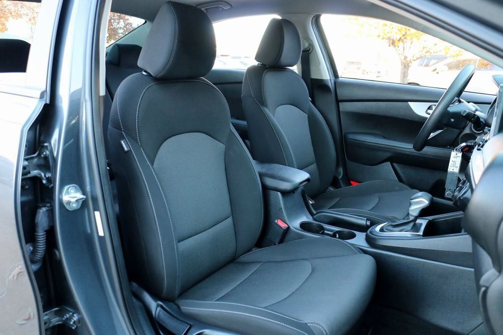Used 2024 Kia Forte LXS image 27