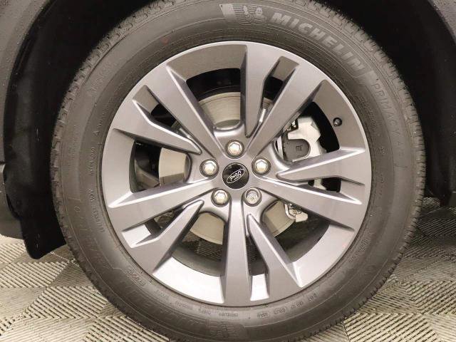 Certified 2025 Ford Explorer Active w/ Active Comfort Package image 27