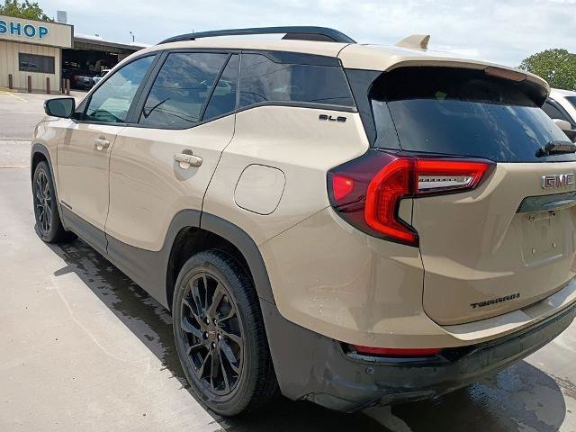 Used 2023 GMC Terrain SLE w/ Elevation Edition FWD image 11