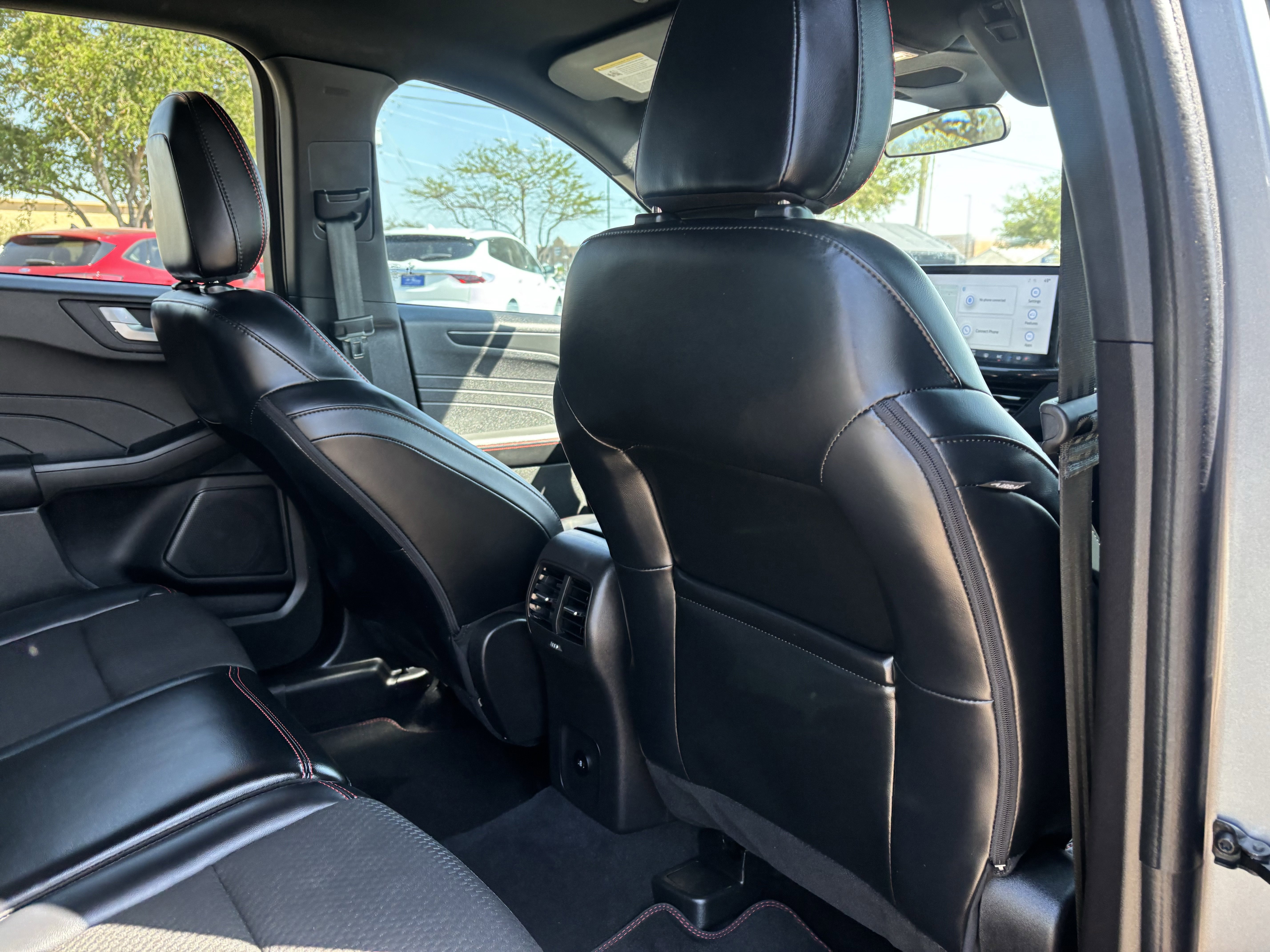 Certified 2023 Ford Escape ST-Line w/ Tech Pack #1 image 27