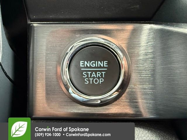 Certified 2025 Ford F350 Lariat w/ Camper Package AWD/4WD image 31