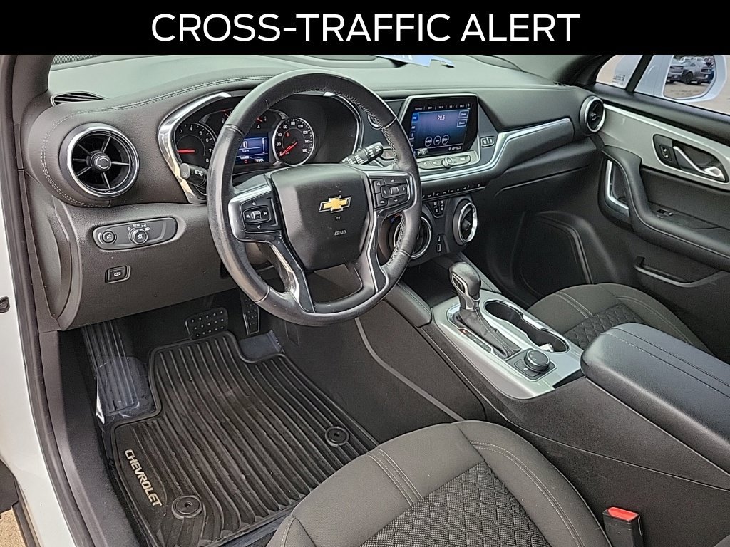 Used 2019 Chevrolet Blazer LT FWD image 19