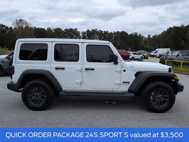 Used 2024 Jeep Wrangler Sport S image 5