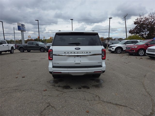 Certified 2022 Ford Expedition Max Limited image 4