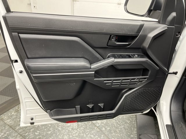 Used 2024 Toyota Tacoma SR RWD image 8