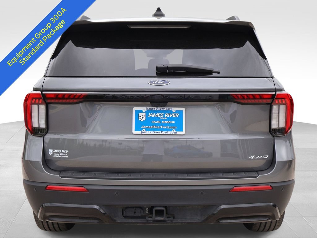 Certified 2025 Ford Explorer ST-Line w/ ST-Line Street Pack AWD/4WD image 5