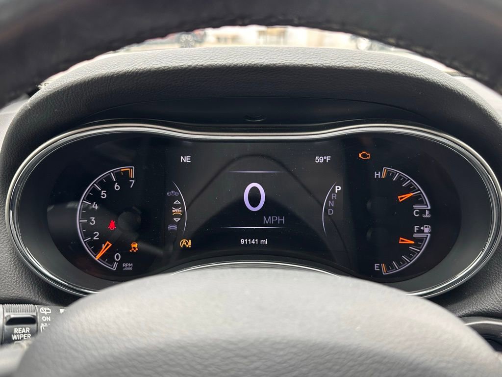 Used 2019 Jeep Grand Cherokee Limited AWD/4WD image 27