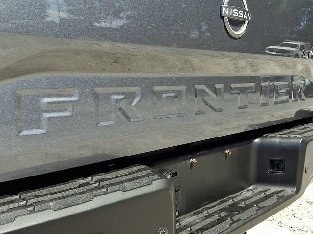 Used 2022 Nissan Frontier SV AWD/4WD image 32