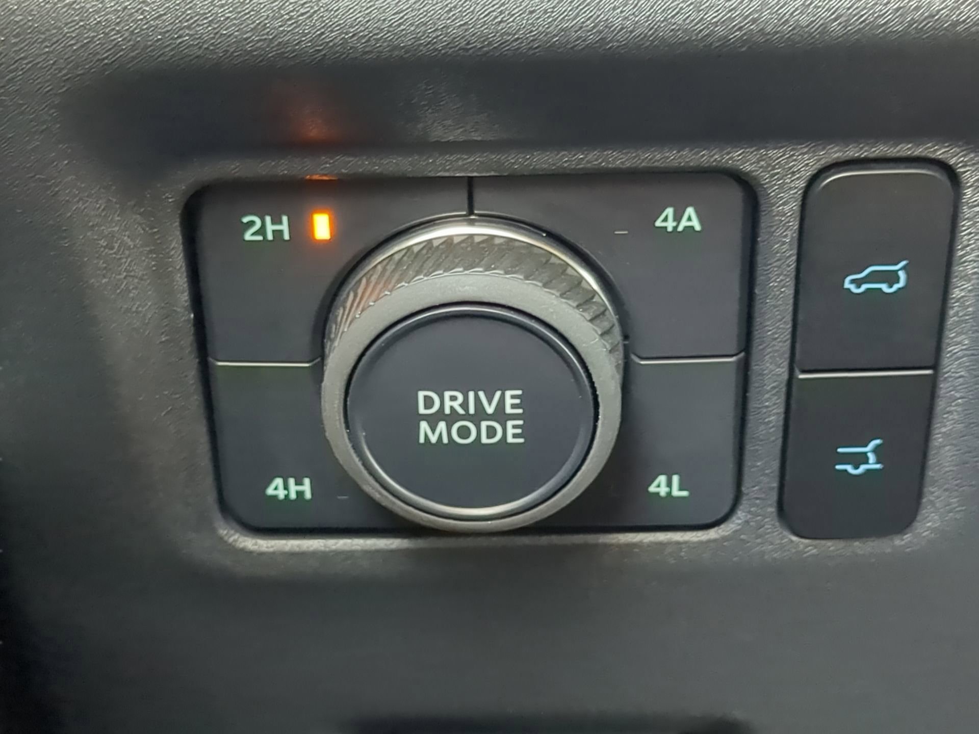 Certified 2025 Ford Expedition Platinum image 57