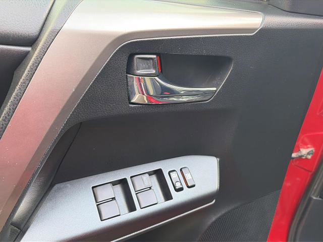 Used 2017 Toyota RAV4 XLE w/ All Weather Liner Package image 20