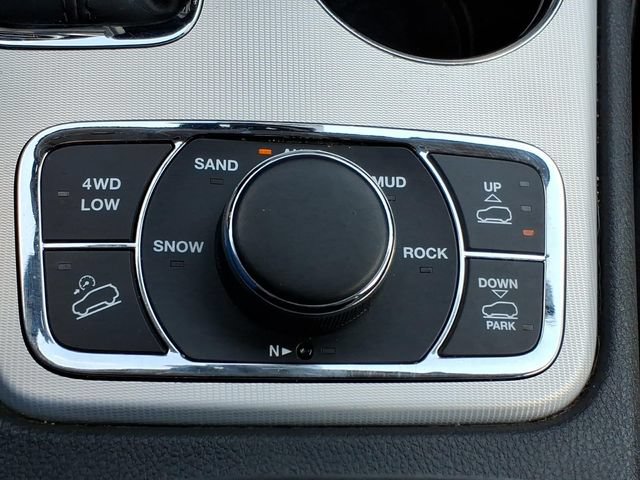 Used 2018 Jeep Grand Cherokee Summit w/ Platinum Series Group AWD/4WD image 24