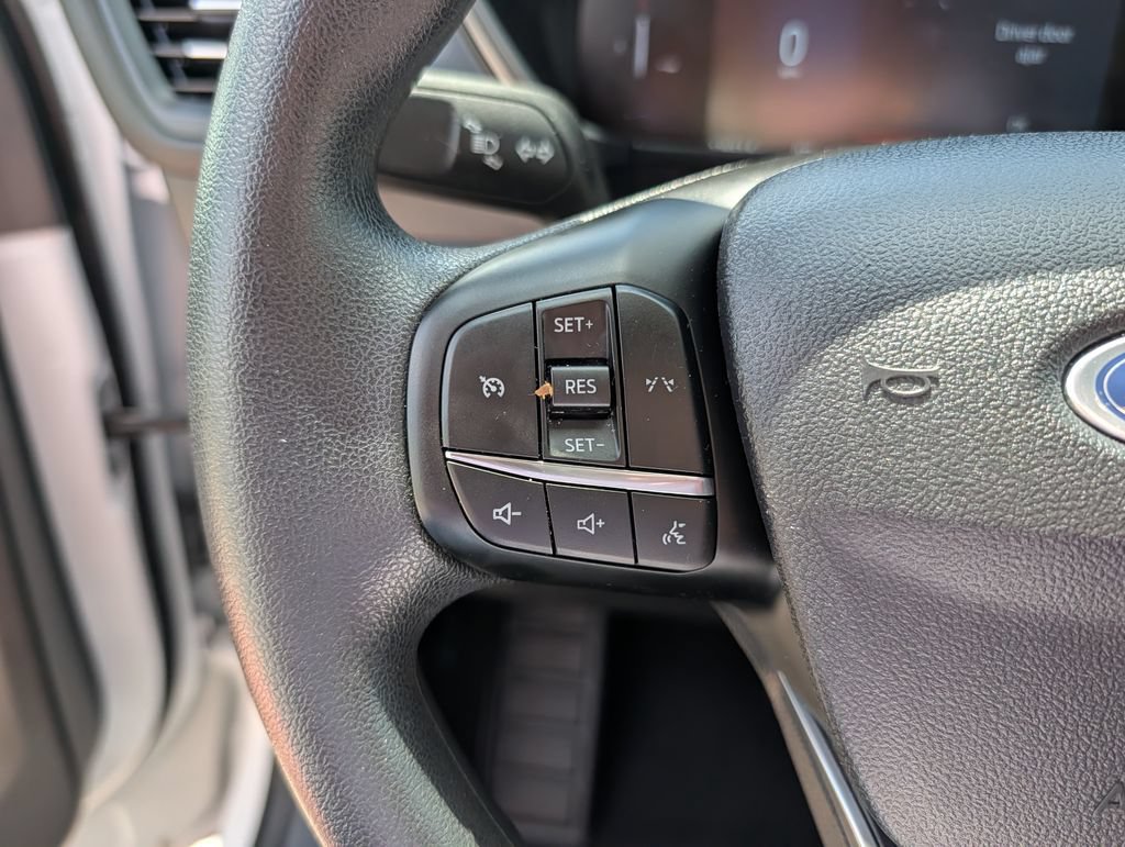 Certified 2025 Ford Escape Active FWD image 10