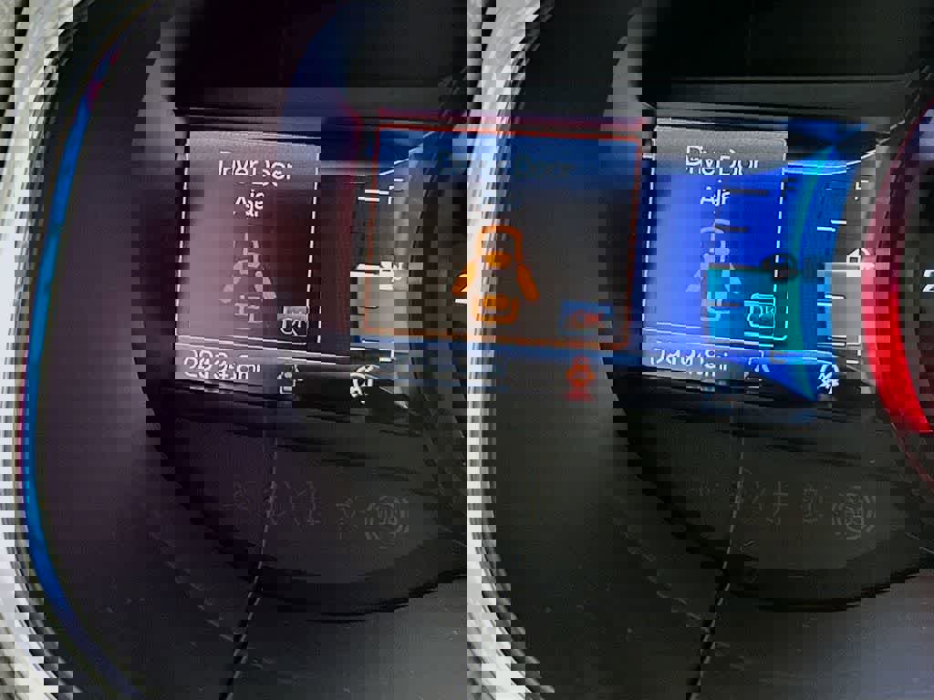 Certified 2021 Ford Edge ST w/ Equipment Group 401A image 19