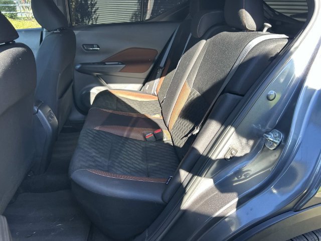 Used 2022 Nissan Kicks SR FWD image 22