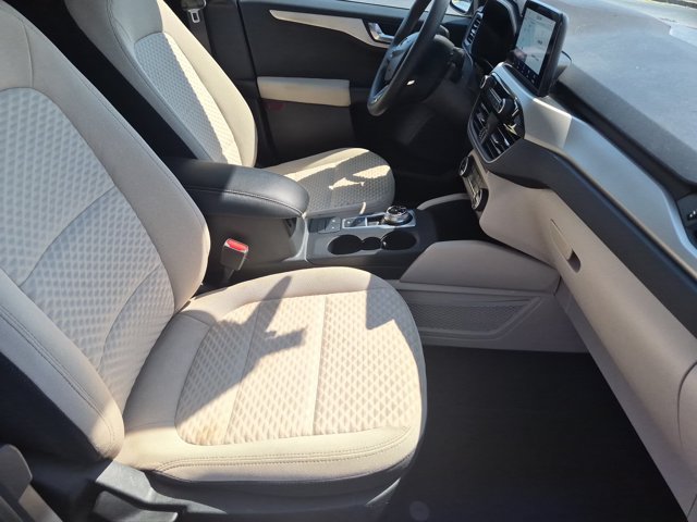 Certified 2020 Ford Escape SE FWD image 35