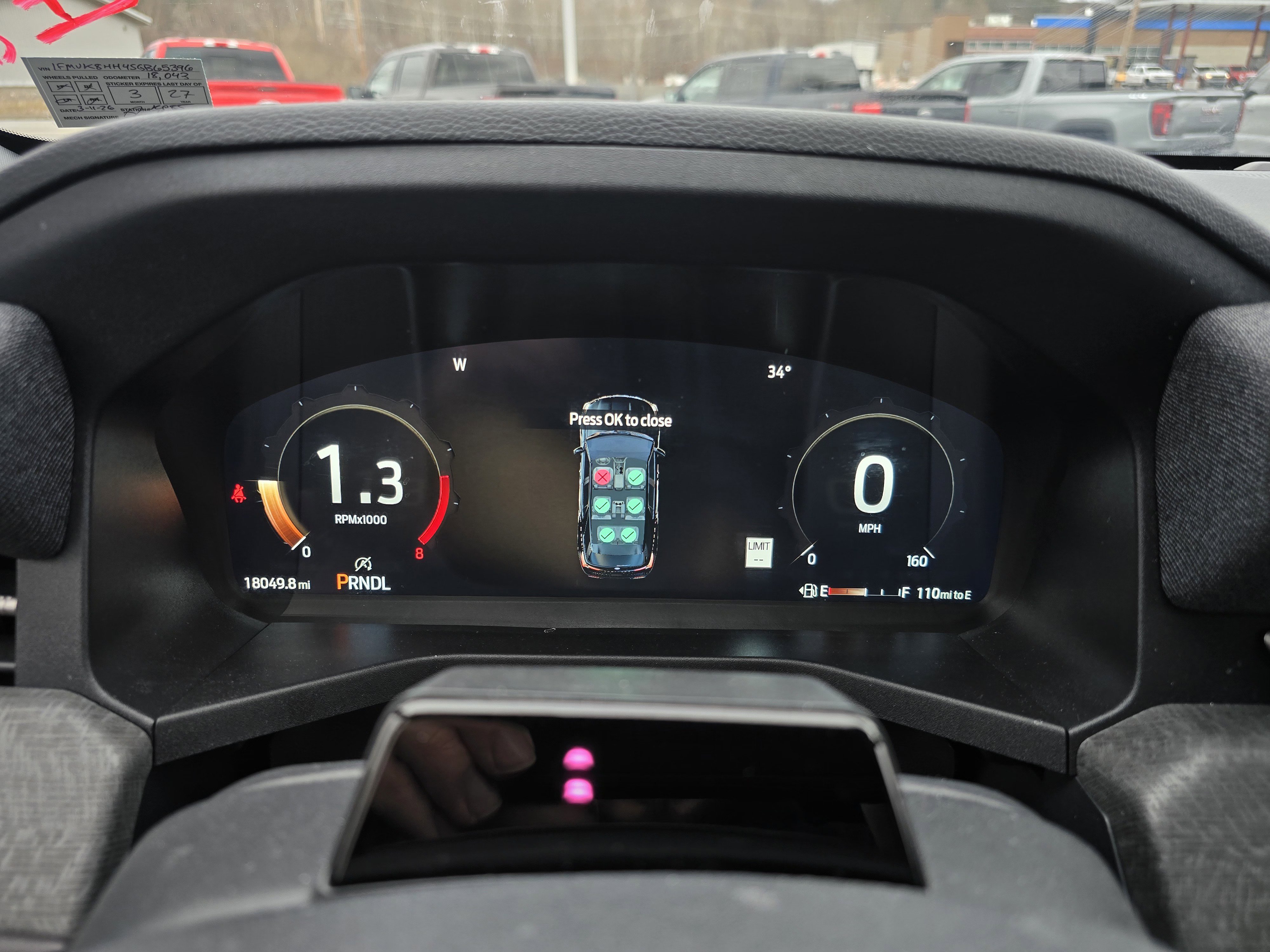 Certified 2025 Ford Explorer Platinum w/ LUX Leather Package image 21