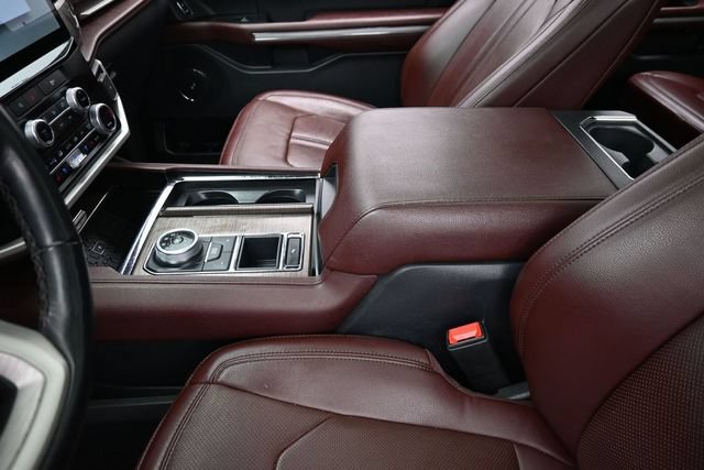 Certified 2024 Ford Expedition Limited RWD image 27