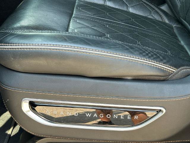Used 2023 Jeep Grand Wagoneer Series III w/ Quick Order Packagew 28T AWD/4WD image 14