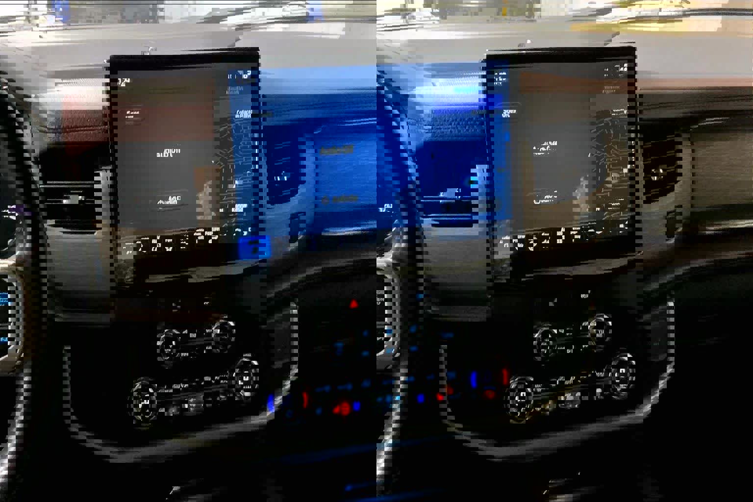 Certified 2023 Ford Expedition Limited image 6