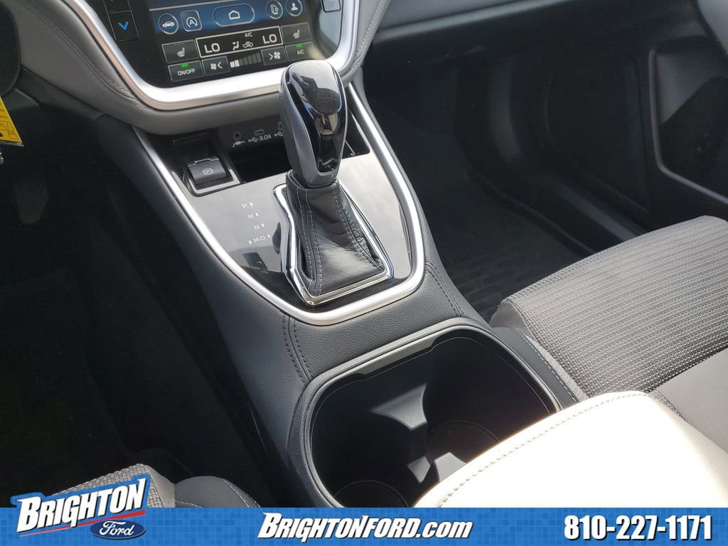 Used 2023 Subaru Outback Premium image 28