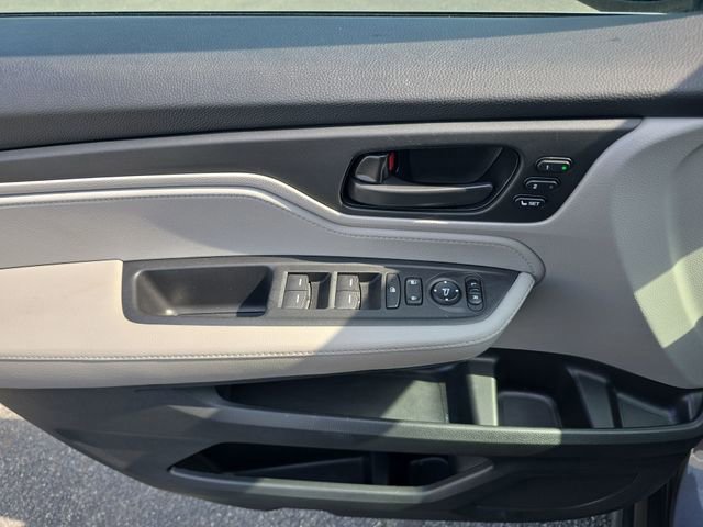 Used 2018 Honda Odyssey EX-L image 14