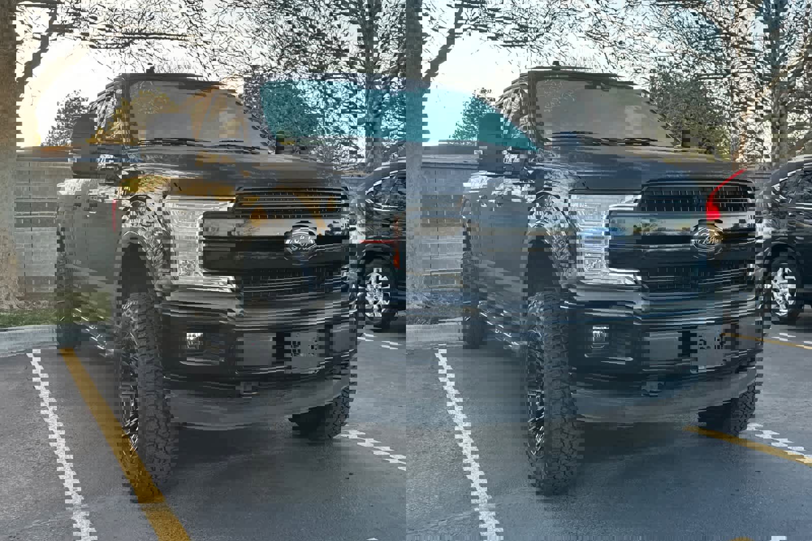 Certified 2020 Ford F150 Lariat w/ Equipment Group 502A Luxury image 3