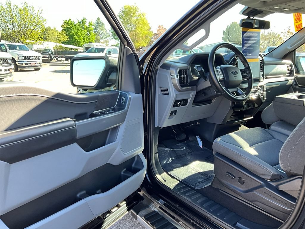 Certified 2024 Ford F150 XLT w/ Tow/Haul Package AWD/4WD image 18