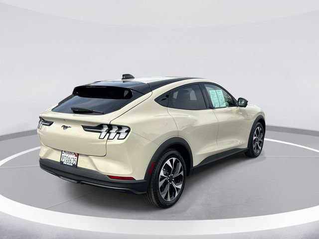 Certified 2025 Ford Mustang Mach-E Select image 3