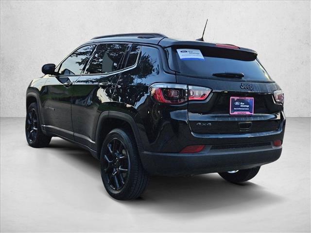 Used 2024 Jeep Compass Latitude w/ Convenience Group AWD/4WD image 8