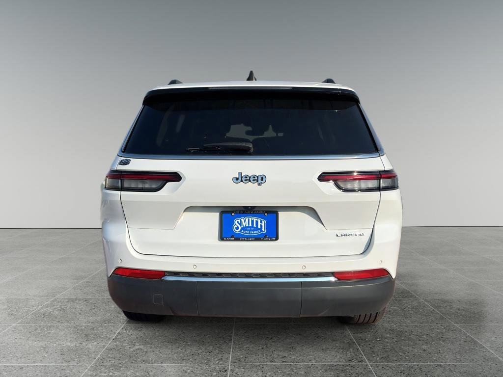 Used 2023 Jeep Grand Cherokee L Laredo image 4