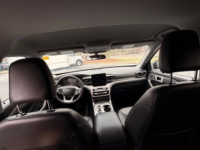 Certified 2024 Ford Explorer XLT w/ Equipment Group 202A image 10