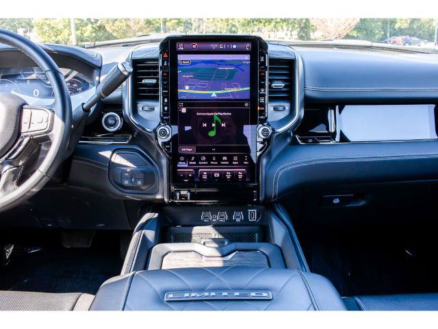 Used 2025 RAM 3500 Limited AWD/4WD image 17