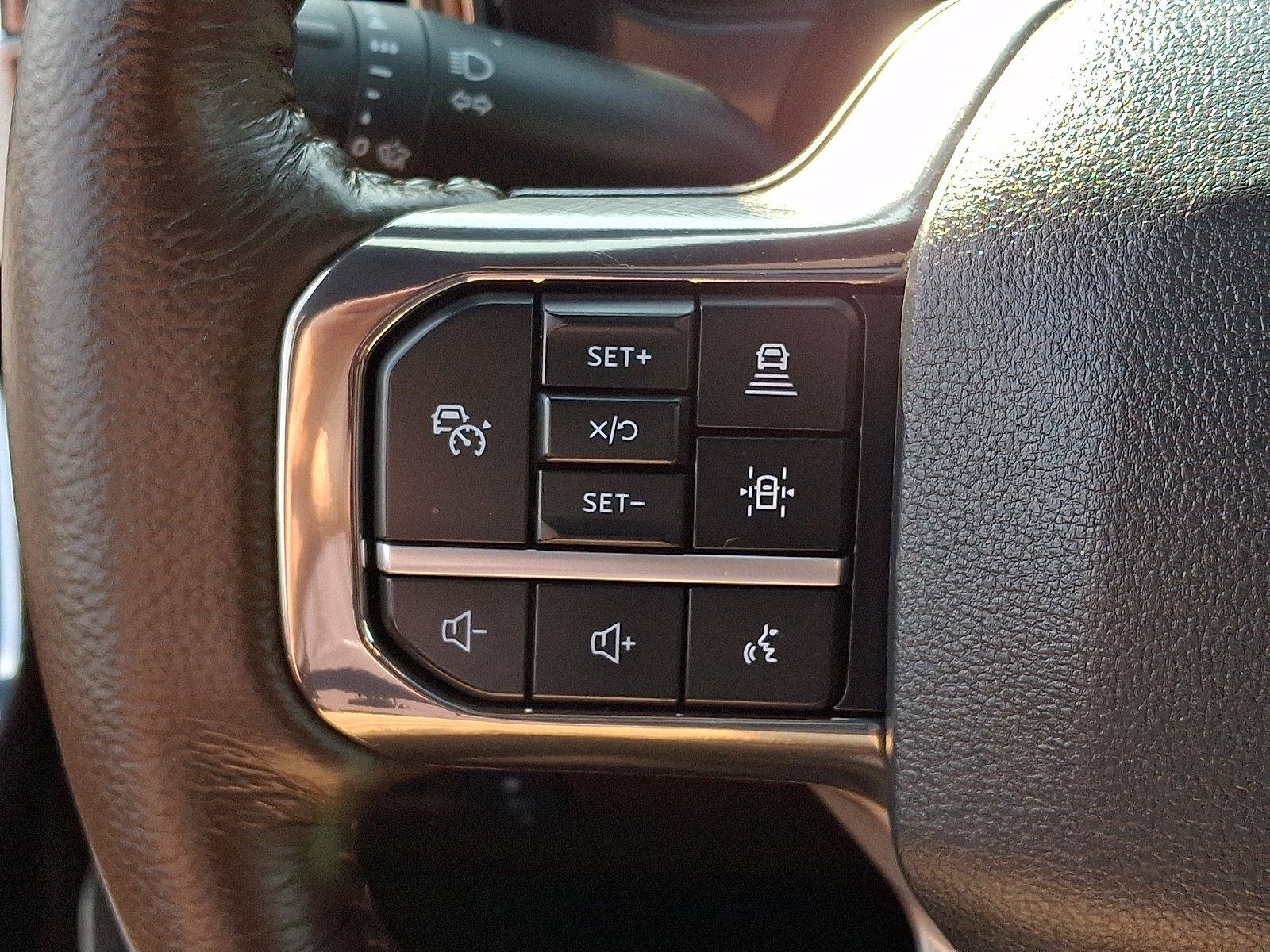 Certified 2025 Ford F450 King Ranch w/ FX4 Off-Road Package AWD/4WD image 24