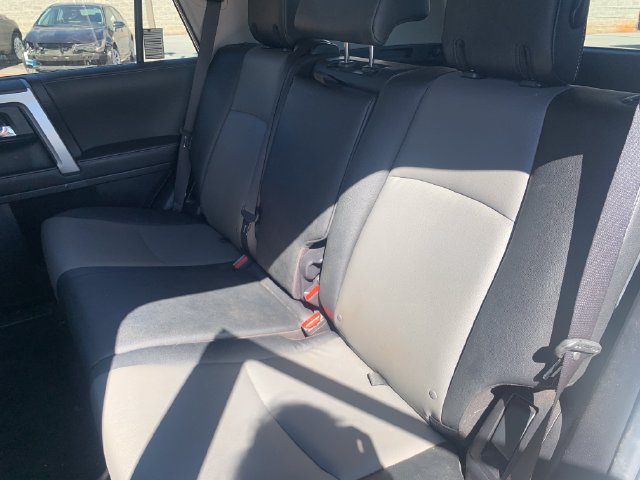 Used 2022 Toyota 4Runner SR5 Premium w/ Moonroof Package AWD/4WD image 11