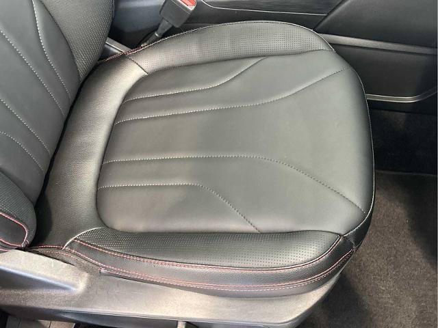 Certified 2025 Ford Escape ST-Line Elite w/ Premium Technology Package AWD/4WD image 28