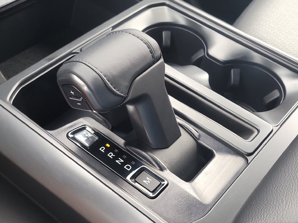 Certified 2026 Ford F150 Lariat RWD image 25