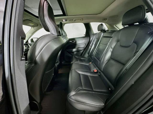 Used 2021 Volvo XC60 T5 Inscription w/ Protection Package Premier FWD image 33