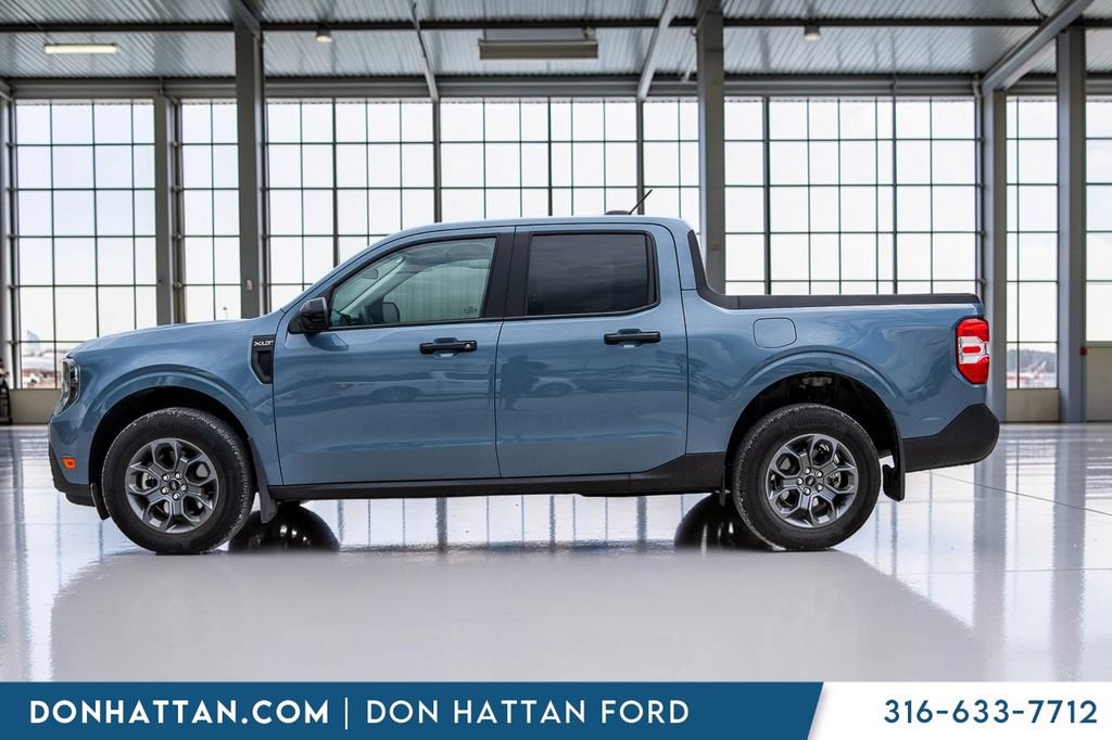 Certified 2025 Ford Maverick XLT w/ XLT Luxury Package AWD/4WD image 2