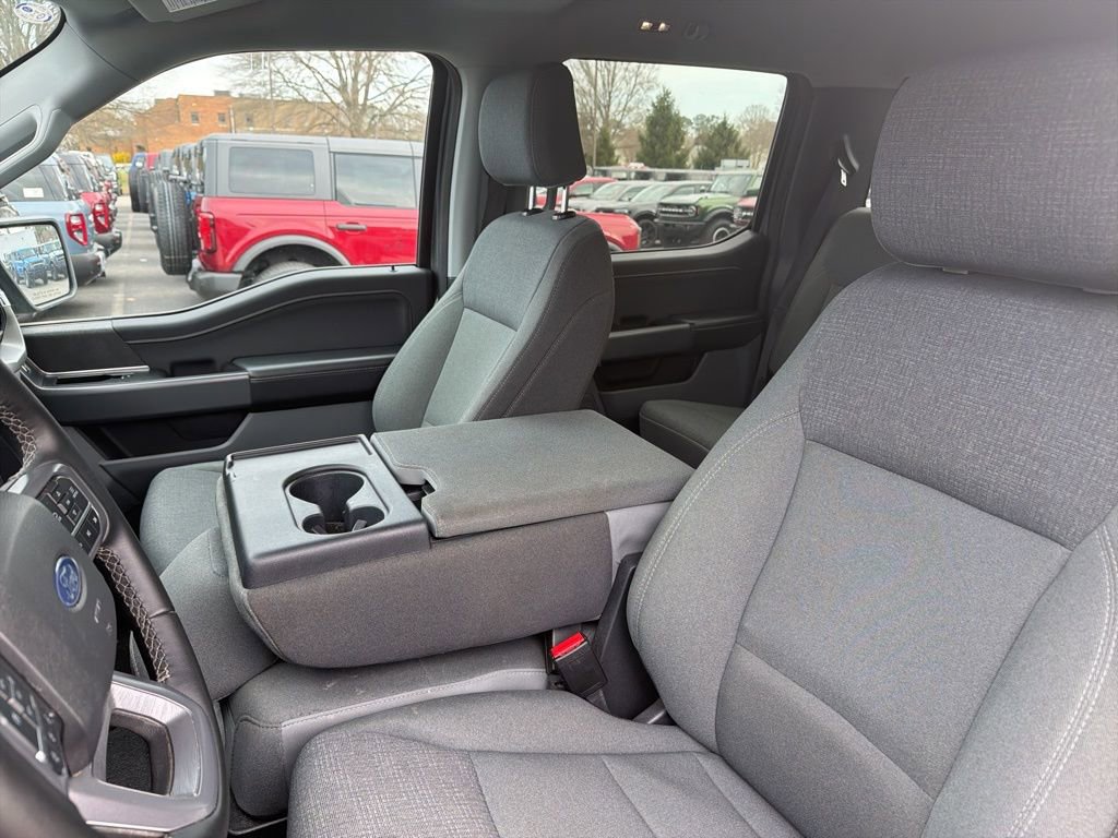 Certified 2025 Ford F150 XLT w/ Equipment Group 301A Standard image 17