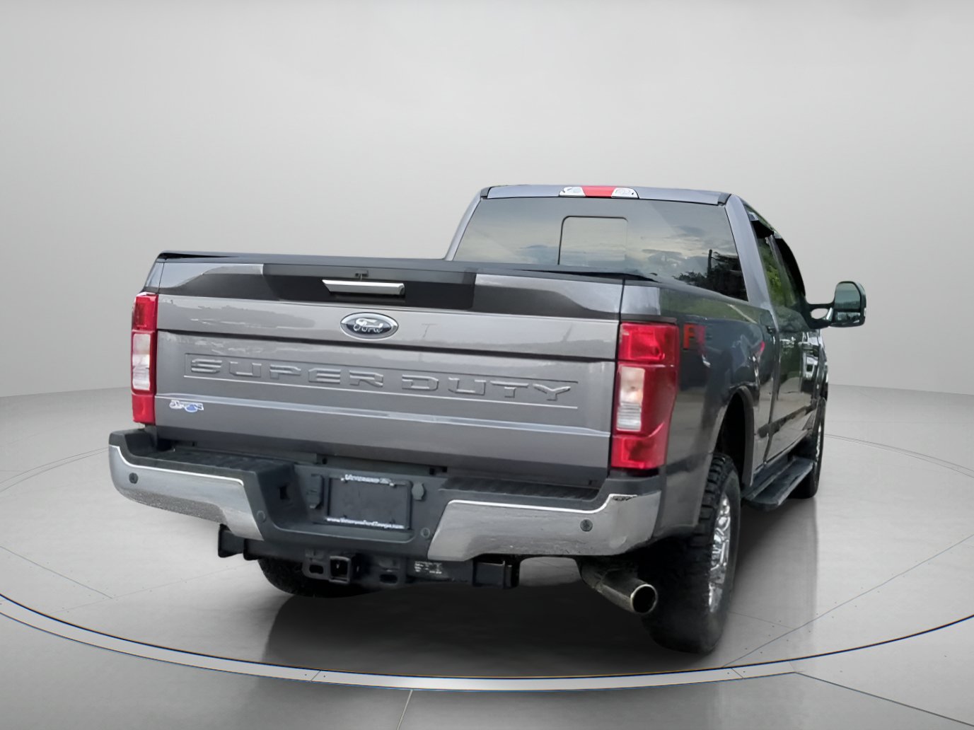 Certified 2021 Ford F250 XLT w/ XLT Premium Package AWD/4WD image 26