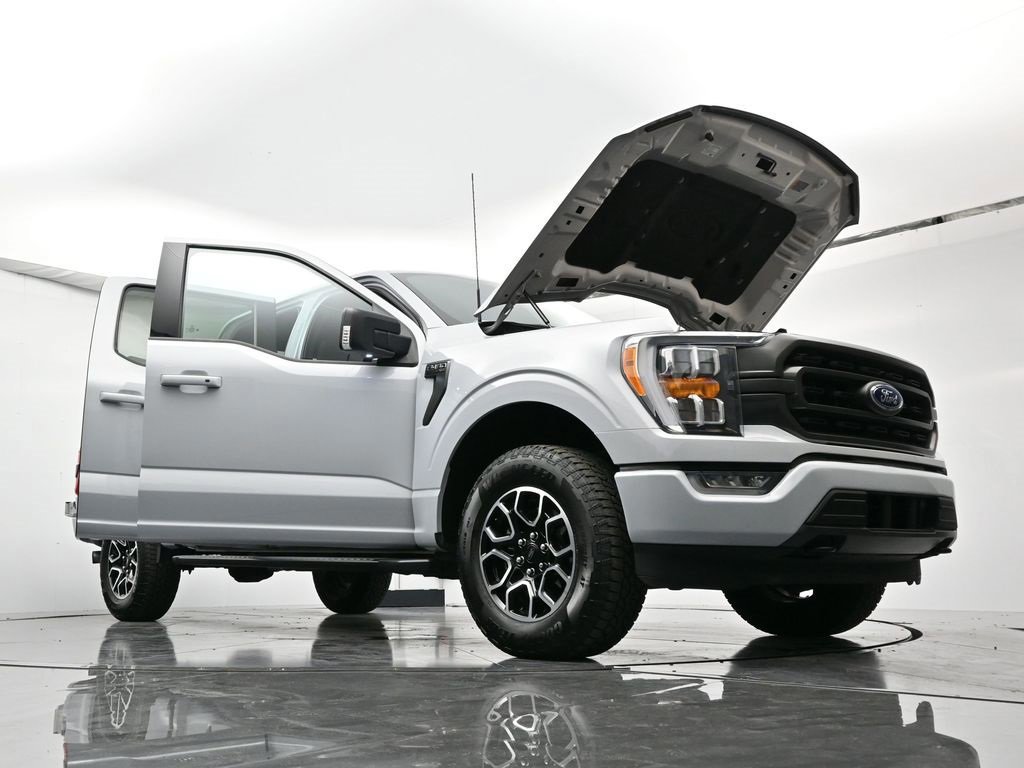 Certified 2022 Ford F150 XLT w/ Equipment Group 302A High image 48