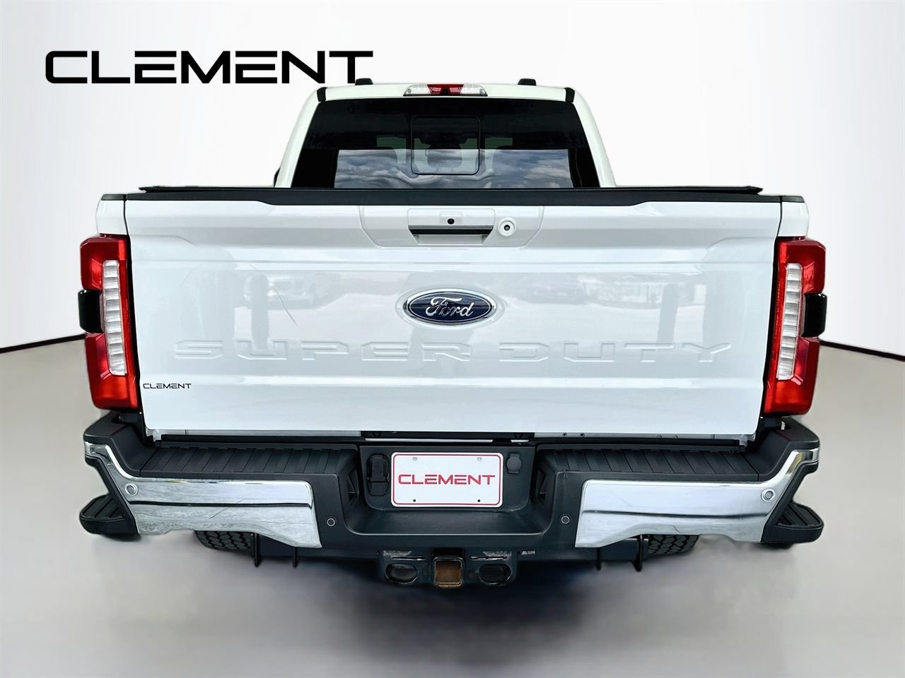 Certified 2023 Ford F350 Lariat w/ Chrome Package AWD/4WD image 8